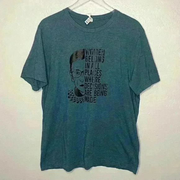 Bella Canva 'Woman Belong in all Places Where Decisions are Being Made" XL - Picture 1 of 2